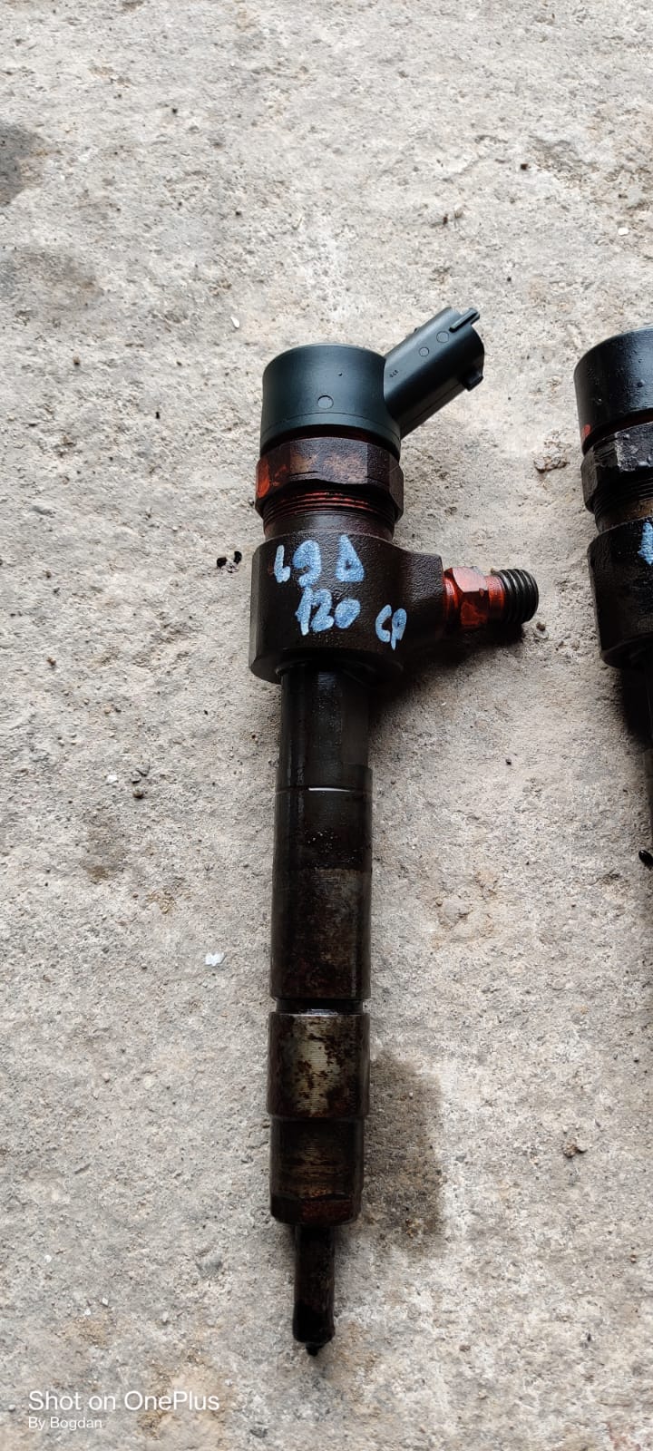 INJECTOR OPEL 1.9 120CP